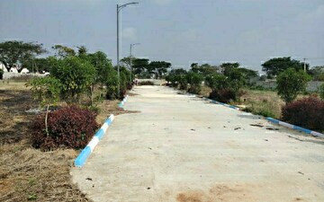 Plot For Sale in Dodda Aalada Mara Road