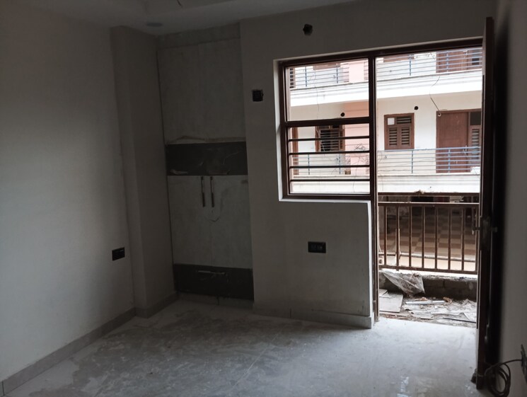 Room, rps-palm-drive 3 Bedroom 125 Sq.Yd. Builder Floor In Sector 88 Faridabad 7854377