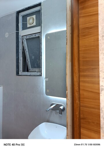 Bathroom in 3 BHK Builder Floor at Ardee City, Sector 52 – for Sale