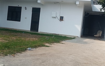Plot For Sale in RWA Apartments Sector 51, Sector 51