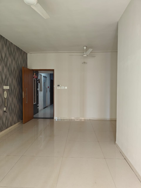 2 BHK Apartment For Rent in Piramal Vaikunth Balkum Thane  7854756