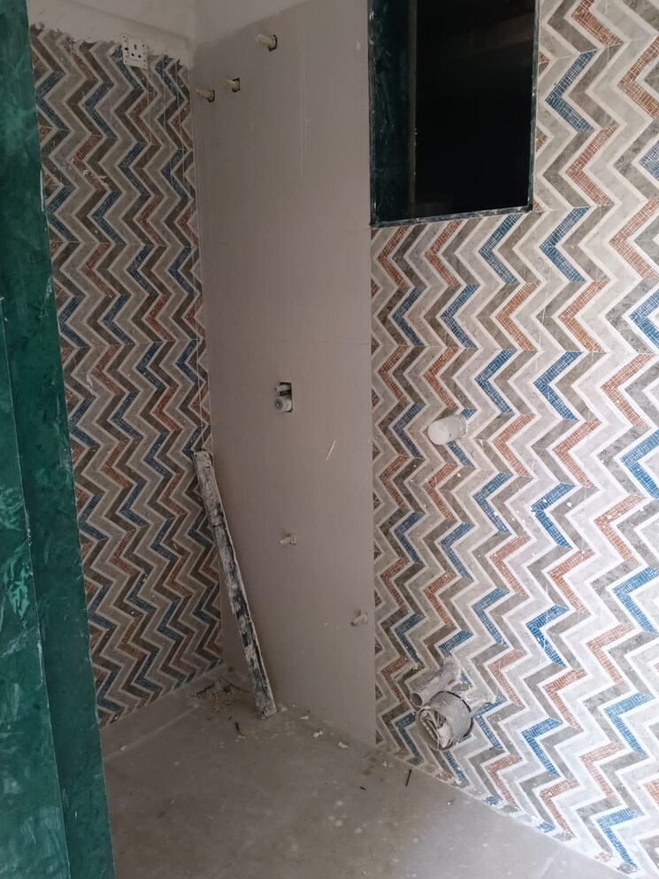 Bathroom, mukund-chs-mulund 1 Bedroom 520 Sq.Ft. Apartment In Mulund East Mumbai 7854766