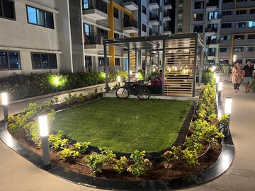 2 BHK Apartment For Rent in Amanora Gold Towers, Hadapsar