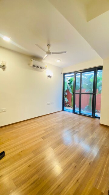 Room in 3 BHK Apartment at Elegant Rosemarine, Defence Colony – for Rent