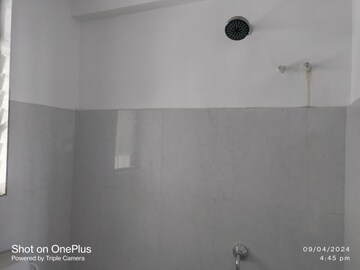 Room in 1 BHK Apartment at Sayba Opal, Kurla East – for Sale