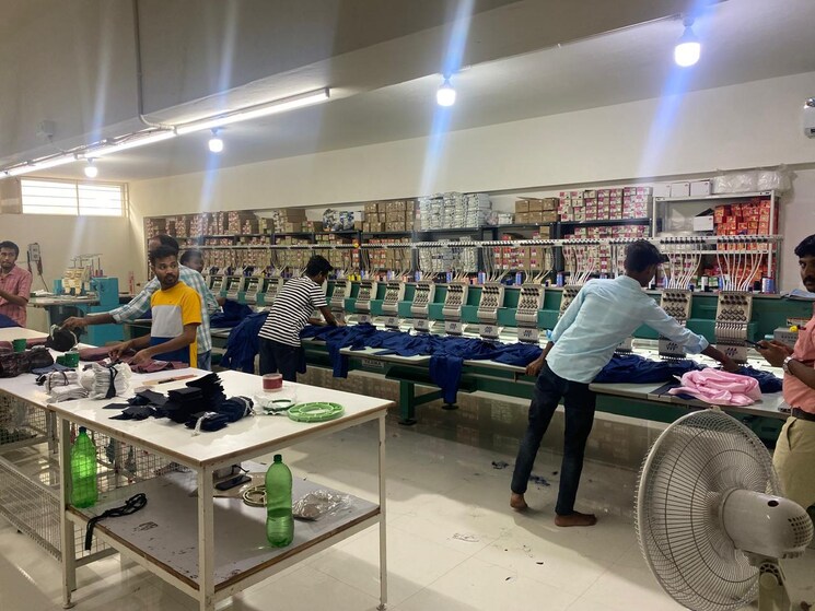 Gym, peenya Commercial Industrial Plot 26500 Sq.Ft. In Peenya Bangalore 7855055