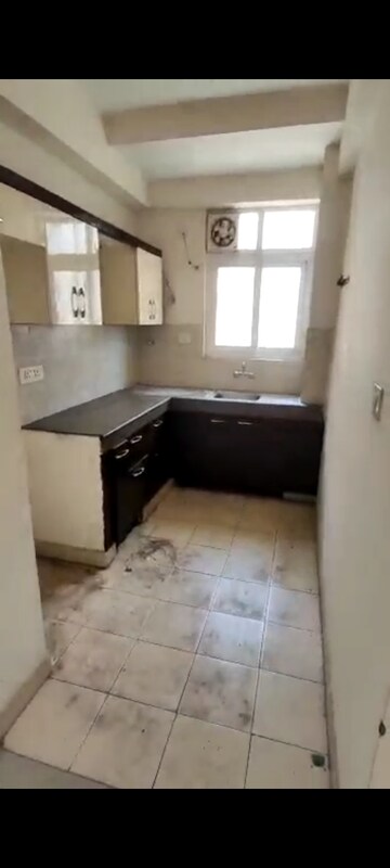 Kitchen in 2 BHK Apartment at Klj Platinum Heights, Sector 77 – for Sale