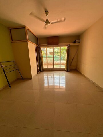 Room in 3.5 BHK Villa at Clover Highlands Row House, Kondhwa – for Sale