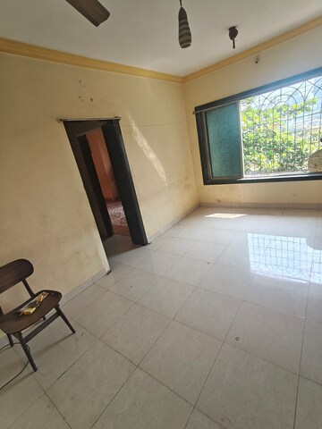 Living Room in 1 BHK Apartment at Siddhi Krupa Apartment, Bhayandar East – for Sale