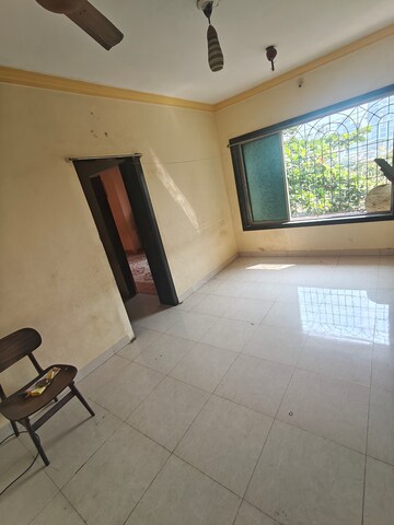 Living Room in 1 BHK Apartment at Siddhi Krupa Apartment, Bhayandar East – for Sale