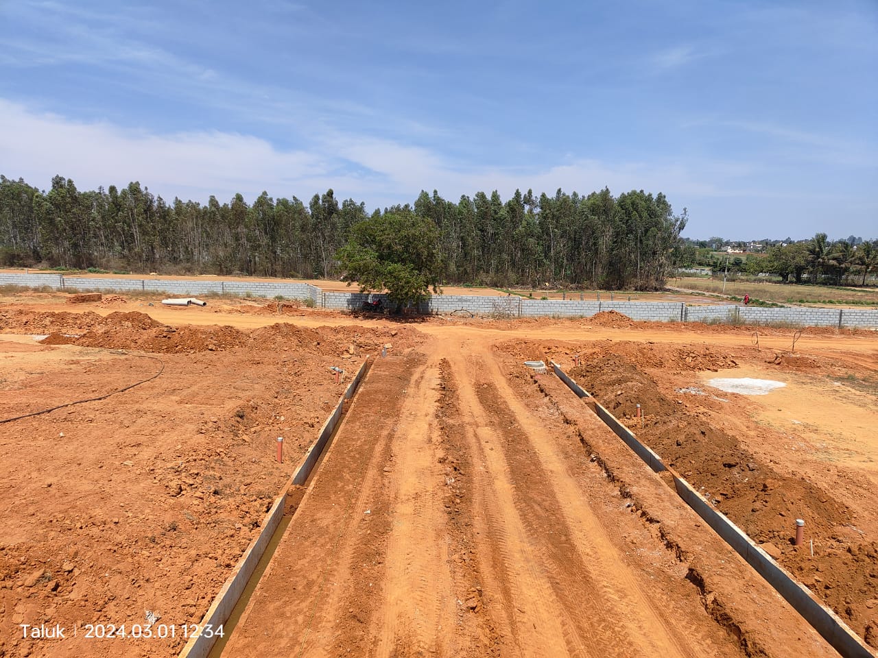 Plot For Sale in Vaishnavi Urban County