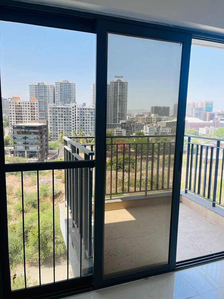 Balcony, amanora-gold-towers 2 Bedroom 750 Sq.Ft. Apartment In Hadapsar Pune 7855633