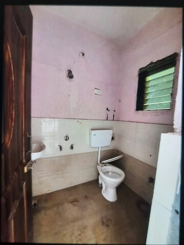 Bathroom in Studio Independent House at Rasayani – for Sale