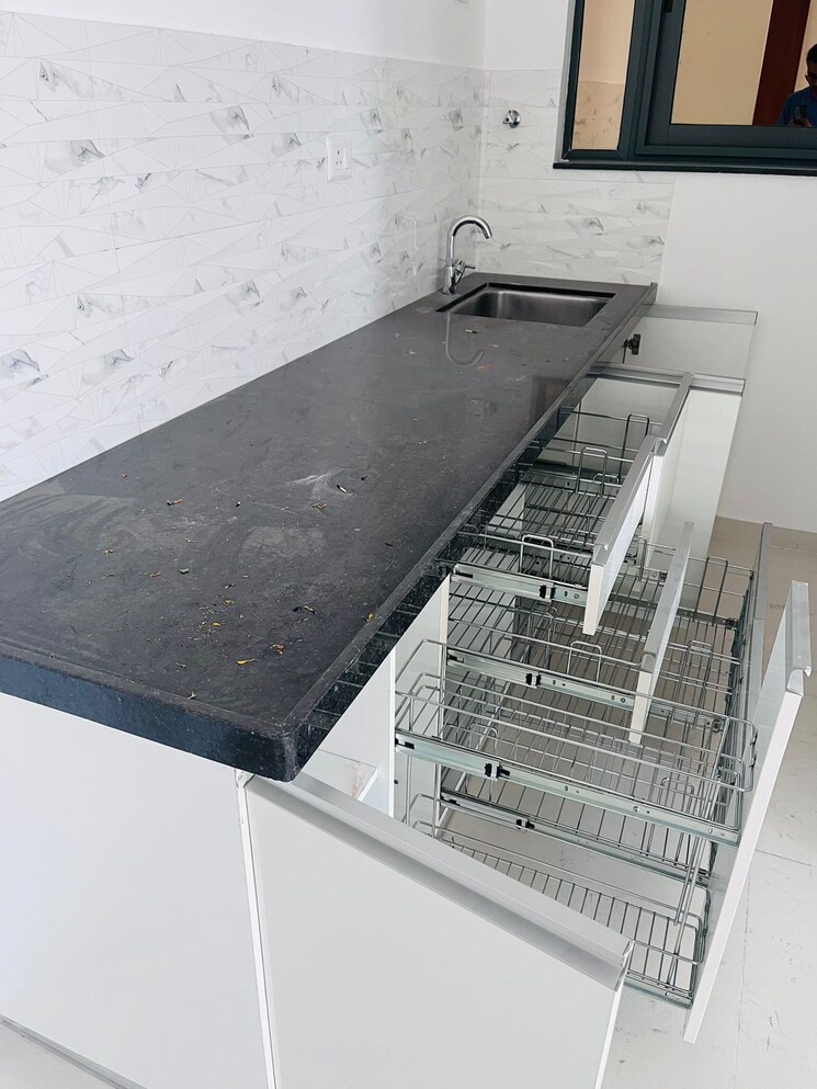 Kitchen, amanora-gold-towers 2 Bedroom 750 Sq.Ft. Apartment In Hadapsar Pune 7855649