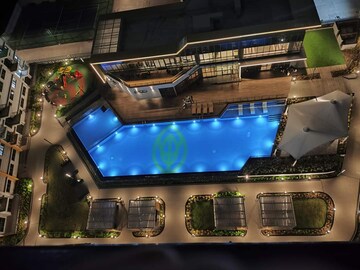 Swimming Pool in 2 BHK Apartment at Amanora Gold Towers, Hadapsar – for Sale