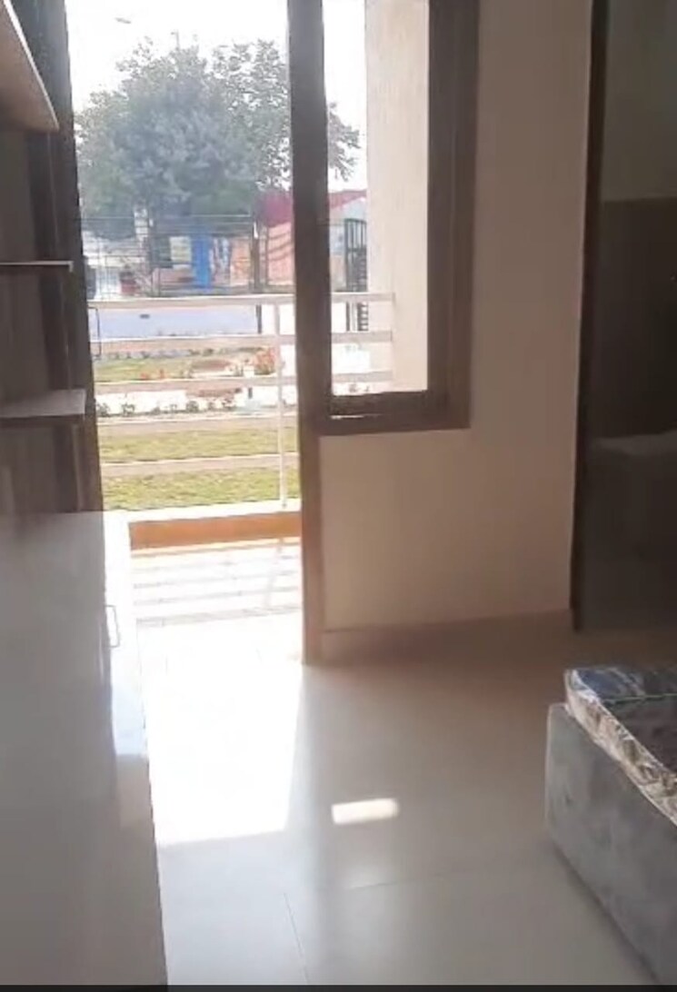 undefined, klj-platinum-heights 2 Bedroom 652 Sq.Ft. Apartment In Sector 77 Faridabad 7855692