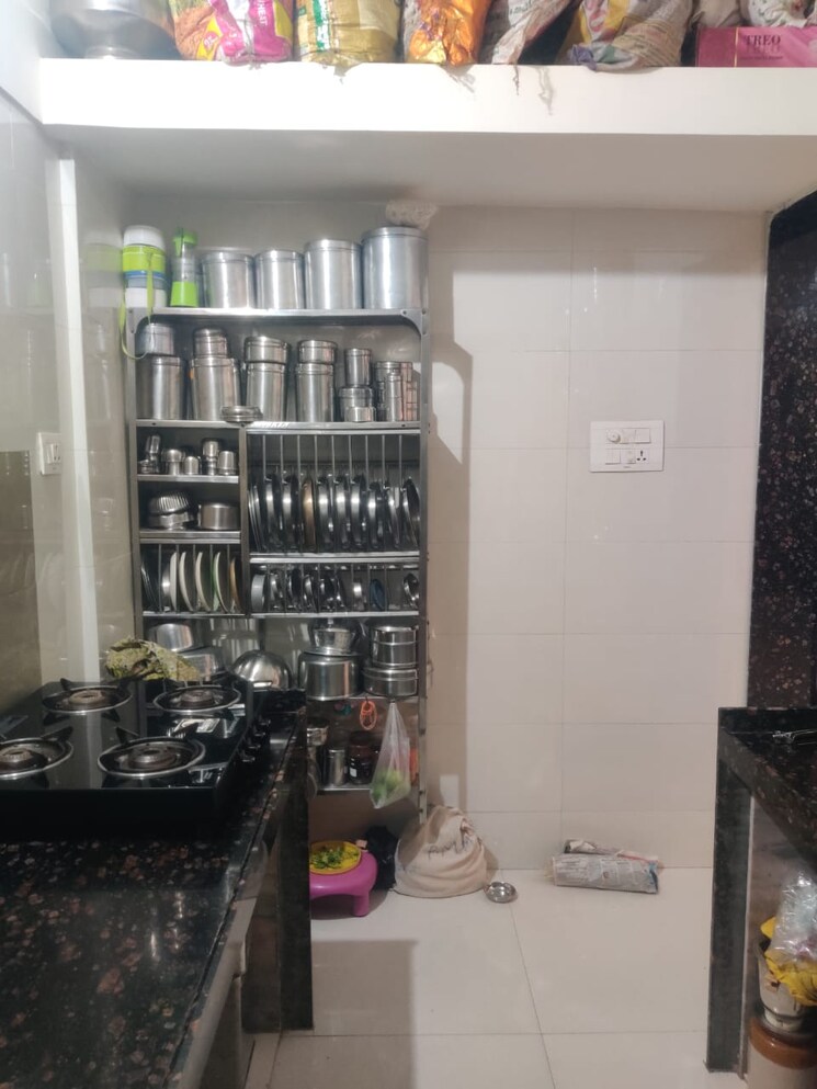  Parking, varad-heights 2 Bedroom 477 Sq.Ft. Apartment In Tilak Nagar Mumbai 7855780