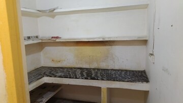 Furnished Amenities in 2 BHK Independent House at Aiman House, Mahanagar – for Rent