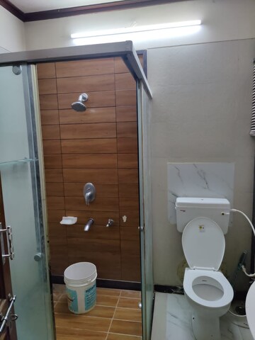 Bathroom in 2 BHK Independent House at Aiman House, Mahanagar – for Rent