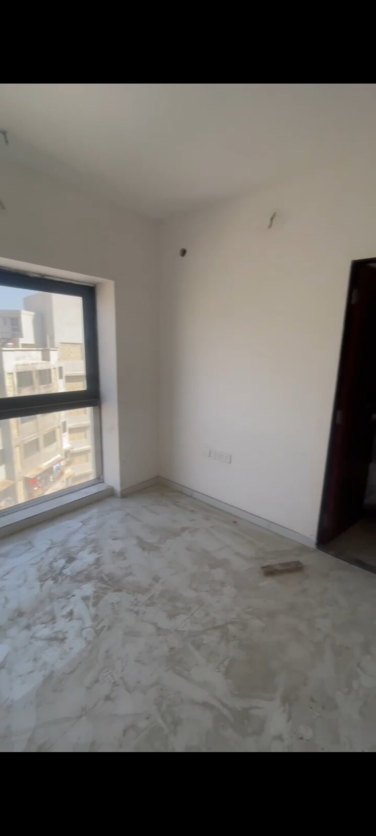 Room, level-the-residences 2 Bedroom 560 Sq.Ft. Apartment In Andheri West Mumbai 7855837