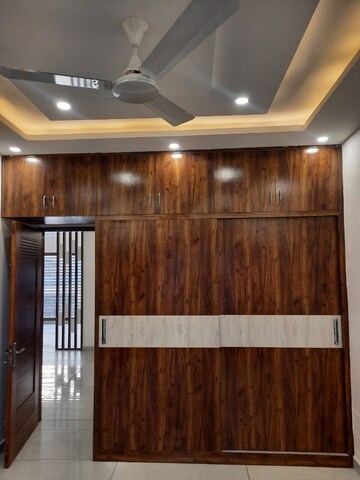 Furnished Amenities in 4 BHK Independent House at Aerocity – for Sale