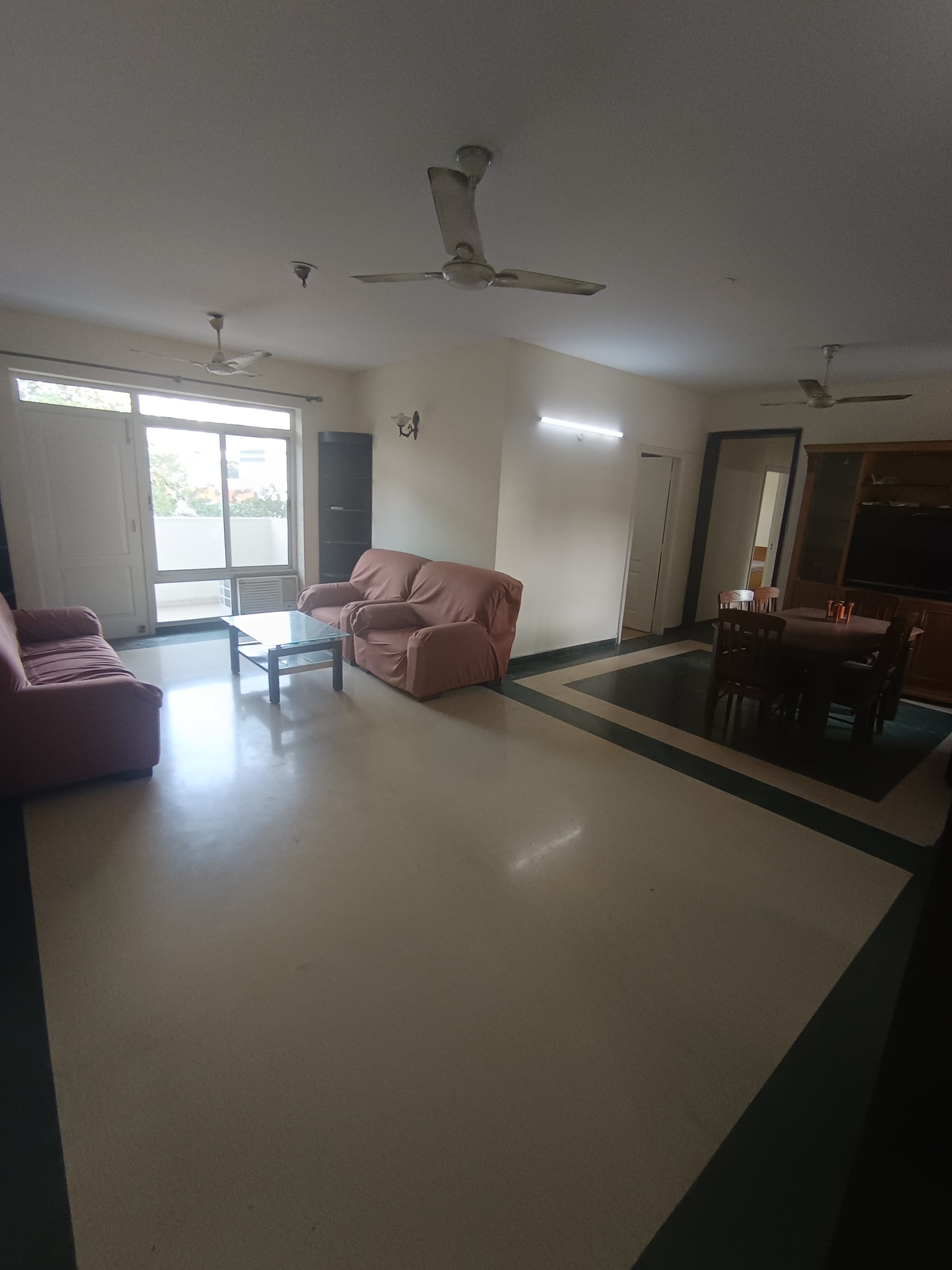 3 BHK + Servant Room Apartment For Sale in Bestech Park View Spa Next