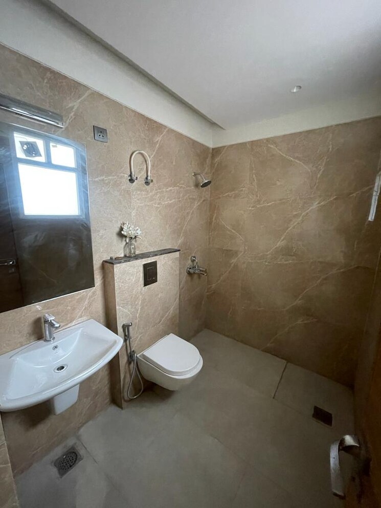 Bathroom, ananta-lifestyle 3 Bedroom 1432 Sq.Ft. Apartment In Lohgarh Zirakpur 7856054