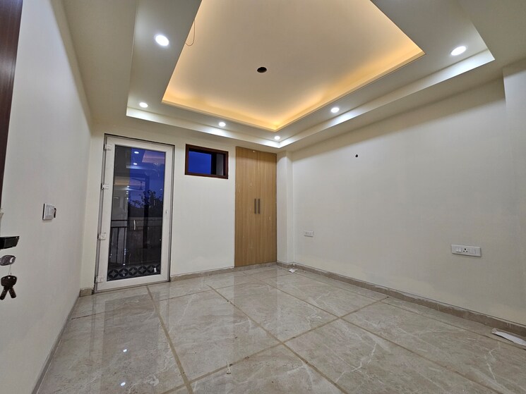Room, saket 3 Bedroom 1800 Sq.Ft. Builder Floor In Saket Delhi 7856382
