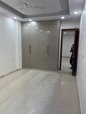 Room in 3 BHK Builder Floor at New Rajinder Nagar – for Rent