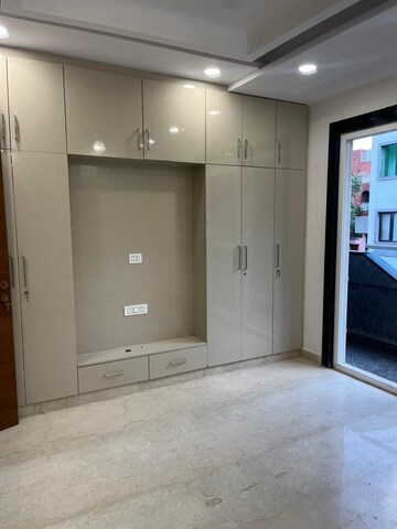 Room in 3 BHK Builder Floor at New Rajinder Nagar – for Rent