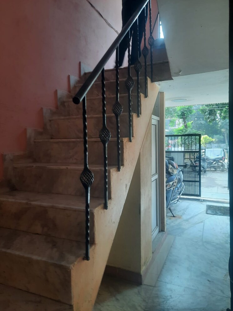 undefined, sector 3 2.5 Bedroom 100 Sq.Ft. Independent House In Sector 3 Faridabad 7856465