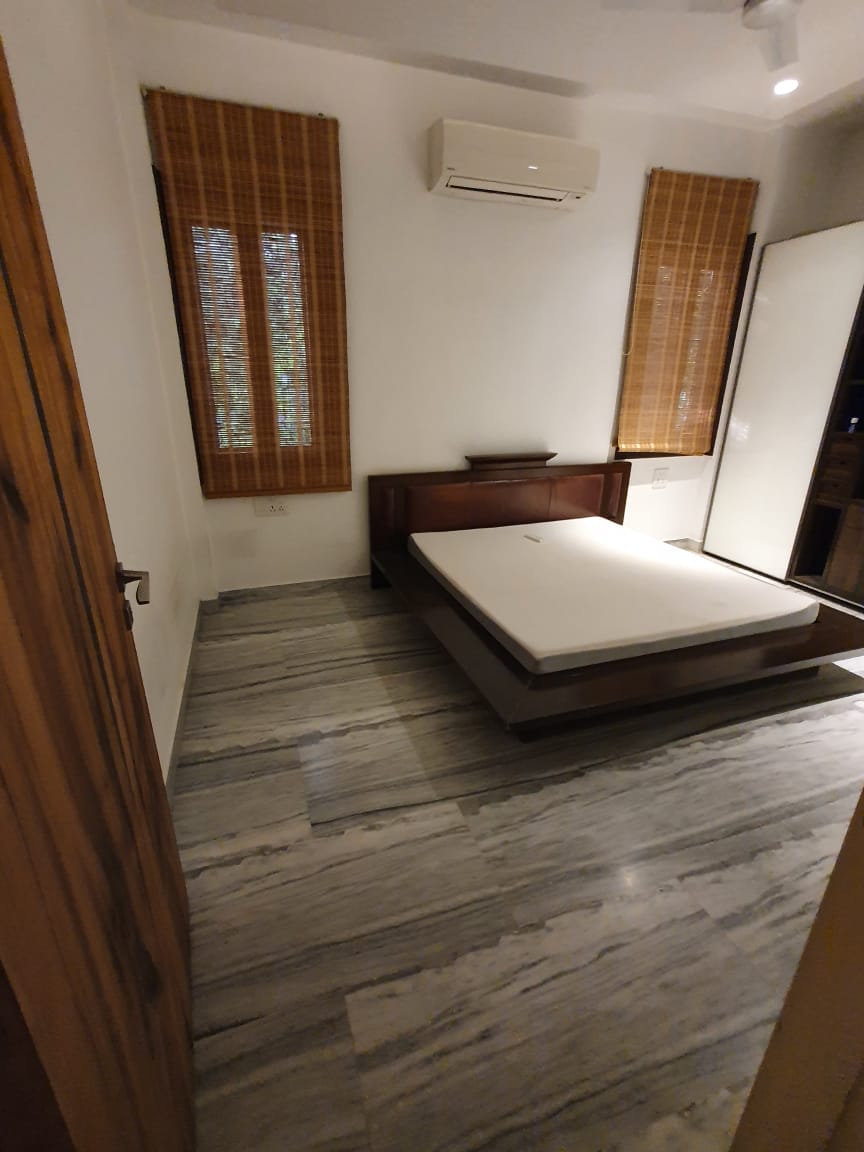 4 BHK Builder Floor For Sale in Builder Floors South