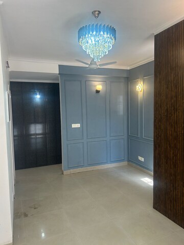 Room in 4 BHK Apartment at DLF New Town Heights I, Sector 90 – for Sale