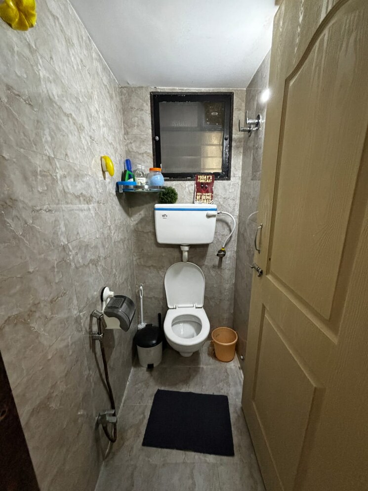 Bathroom, dhaval-sunrise-orlem 1 Bedroom 280 Sq.Ft. Apartment In Malad West Mumbai 7856666