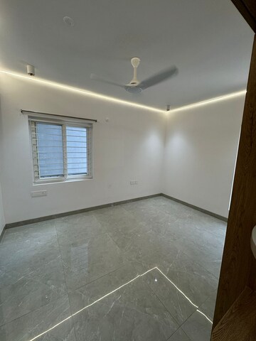 2.5 BHK Apartment For Rent in Aparna Cyberscape, Nallagandla