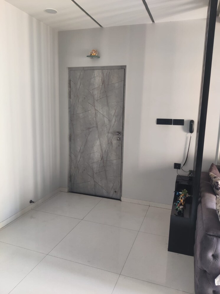 Bathroom, rustomjee-urbania 2 Bedroom 831 Sq.Ft. Apartment In Majiwada Thane 7856815