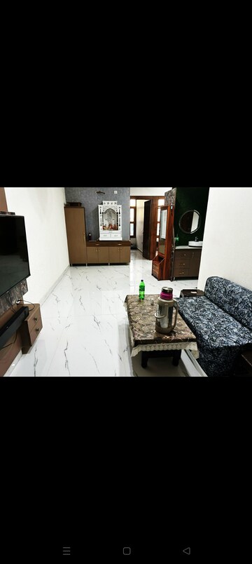 3 BHK Builder Floor For Rent in Kanha Apartments Indirapuram, Shakti Khand 2