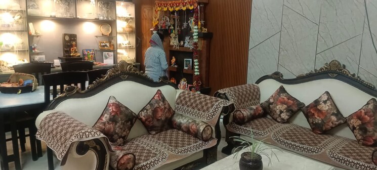 Living Room, ghazipur 4 Bedroom 115 Sq.Yd. Villa In Ghazipur Zirakpur 7856895