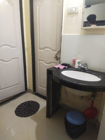 Furnished Amenities in 1 BHK Apartment at Sapphire Lakeside, Powai – for Sale