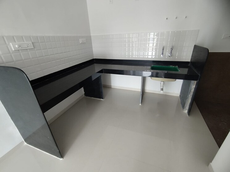 Kitchen, anand-yog-society 2 Bedroom 860 Sq.Ft. Apartment In Viman Nagar Pune 7856910