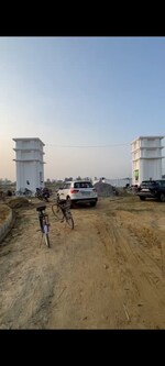 5500 Sq.Yd. Plot in Form House For Sale Size 