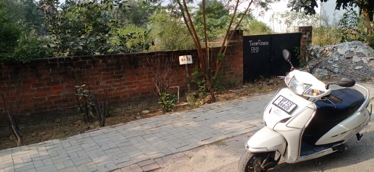 undefined, emaar-gomti-greens  2152 Sq.Ft. Plot In Gomti Nagar Lucknow 7856989