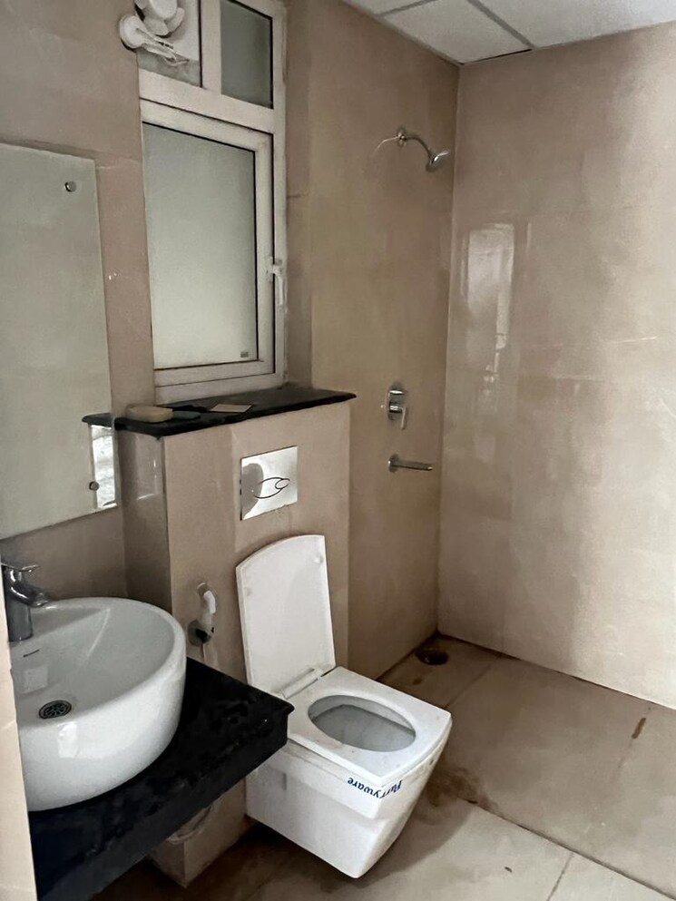 Bathroom, rishita-manhattan 2 Bedroom 1099 Sq.Ft. Apartment In Gomti Nagar Lucknow 7857010