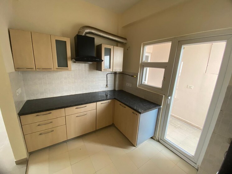Kitchen, amrapali-platinum 3 Bedroom 1495 Sq.Ft. Apartment In Sector 119 Noida 7857066