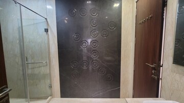 Attached Bathroom in 4 BHK Builder Floor at Anand Vihar – for Sale