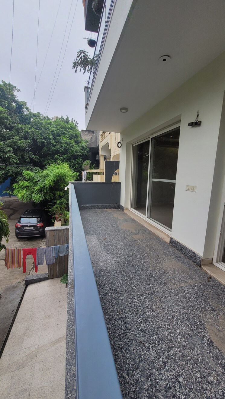 Exterior View, anand vihar 4 Bedroom 2250 Sq.Ft. Builder Floor In Anand Vihar Delhi 7857237