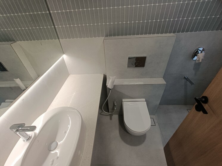 Bathroom, bm-satyam-solaris 3 Bedroom 940 Sq.Ft. Apartment In Deonar Mumbai 7857287