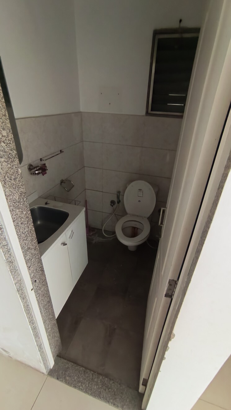 Floor Plan, goyal-titanium-heights Commercial Office Space 600 Sq.Ft. In Prahlad Nagar Ahmedabad 7857344