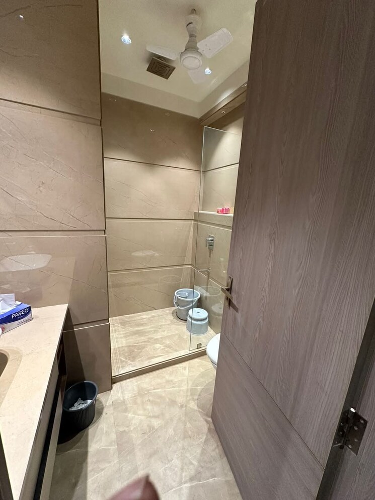 Bathroom, ansal-plaza-sector-23 3 Bedroom 3400 Sq.Ft. Builder Floor In Sector 23 Gurgaon 7857356