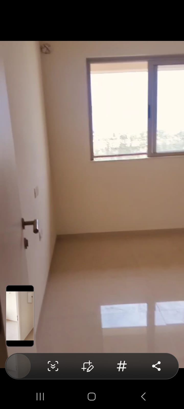 2 BHK Apartment For Sale in Hiranandani Queensgate